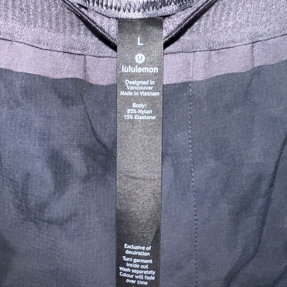 Lululemon Joggers - RARELY WORN - Great Condition - Picture 4 of 4